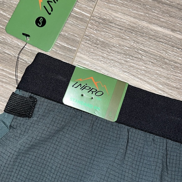 Unipro running joggers. Size L. NWT - Picture 4 of 5